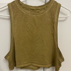 Like New LULULEMON cropped muscle tee